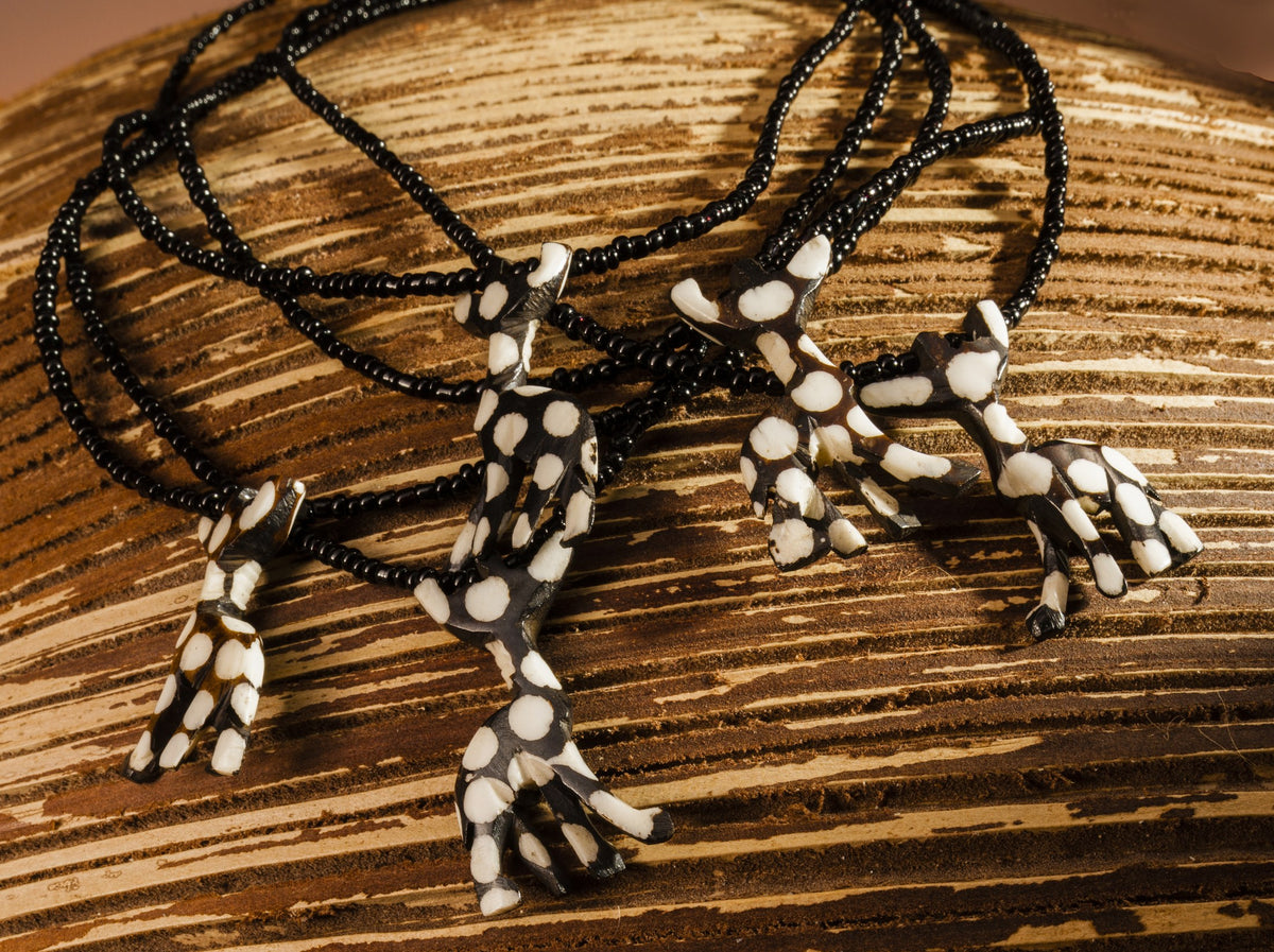GFK in Afrika: Collier