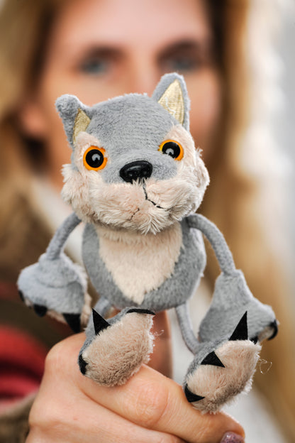 Wolf &amp; Giraffe Soft Toy Finger Puppets