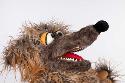 Wolf-Siegfried von Living Puppets